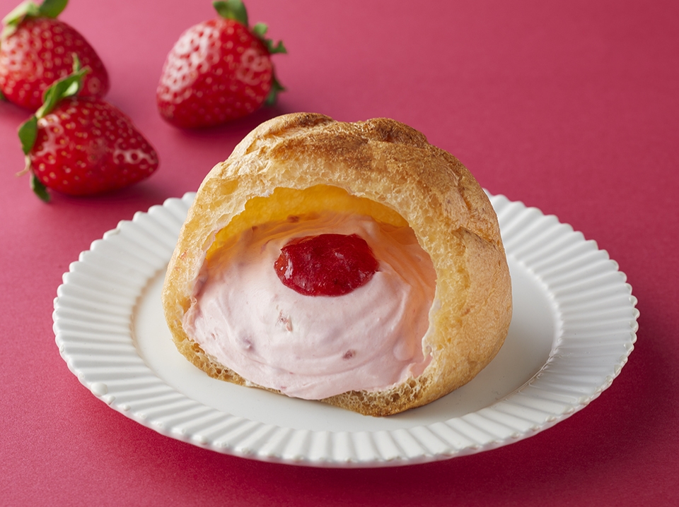 ICHIBIKO・濃い苺シュークリーム