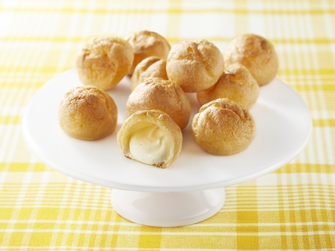 １０Ｐ牛乳と卵のプチシュー